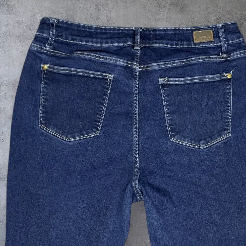 Judy Blue Jeans 20W JB88273 High Rise Straight Leg Rinse Wash Mom Denim